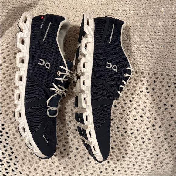 On Cloud M 12.5 Running Men's Dark Blue Athletic Shoes - Picture 4 of 9